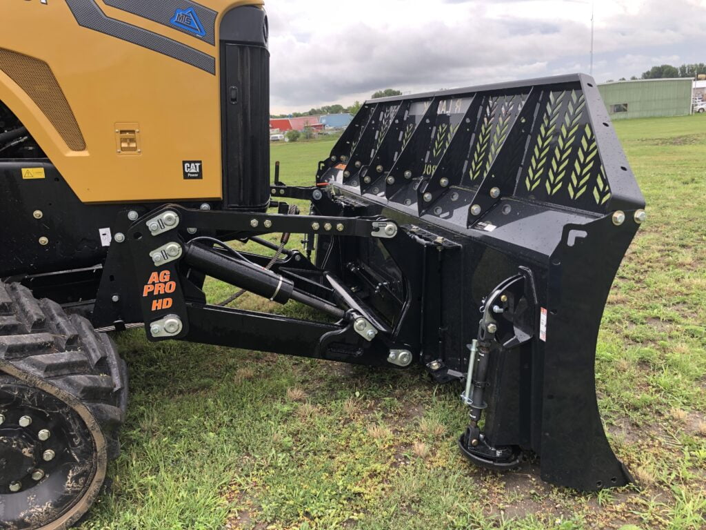 Heavy-Duty Dozer Blade - Grouser Products, Inc.